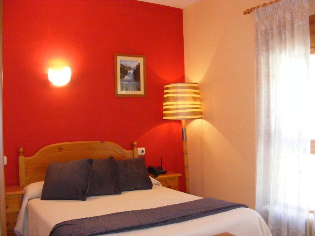 Hotel Meson De Salinas Salinas de Bielsa Pokoj fotografie